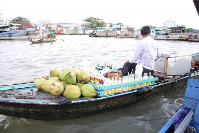 1-Day Cai Rang Floating Market-Vinh Long-Cai Be-Group of 10 Max - Getting to Can Tho, then Sliding Into Cai Rang by Boat
