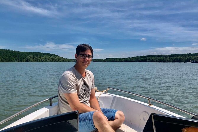 1-Day Can Gio Island-Mangrove Biosphere Reserve-Trekking - Getting out of Ho Chi Minh City: the 8:00 AM pickup and ride to Vam Sat
