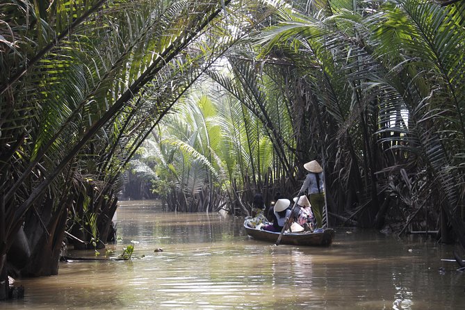 1-Day Mekong Delta Cai Rang Floating Market-Ancient House-Pancake - Boat-to-village moments: bicycles and local life