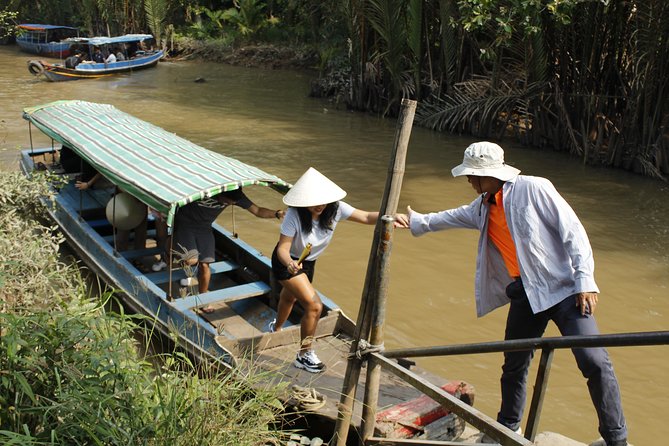 1-Day Mekong Delta Cai Rang Floating Market-Ancient House-Pancake - Vietnamese pancake and noodle: a food stop you can actually use