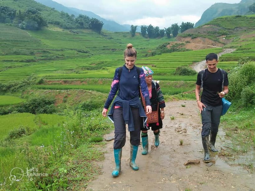 1-Day Sapa Long Trek - Rice Field Terrace, Ethnic Culture - Y Linh Ho wooden bridge and the river-side pause