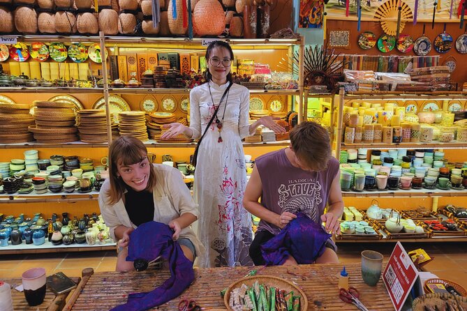1-Hour Lantern Making Class in Hoi An - Tea, cake, and coffee: the small inclusion that helps