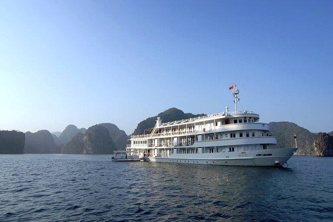 10-Day Vietnam Itinerary | Luxurious Discovery | Best 2026-27 - Your guide team and the small-group feel (Son, Tran, Hanna)