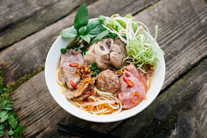 12 Tasting Street Food & Sightseeing By Scooter with Student - Why This Scooter Food Tour Works in Ho Chi Minh City