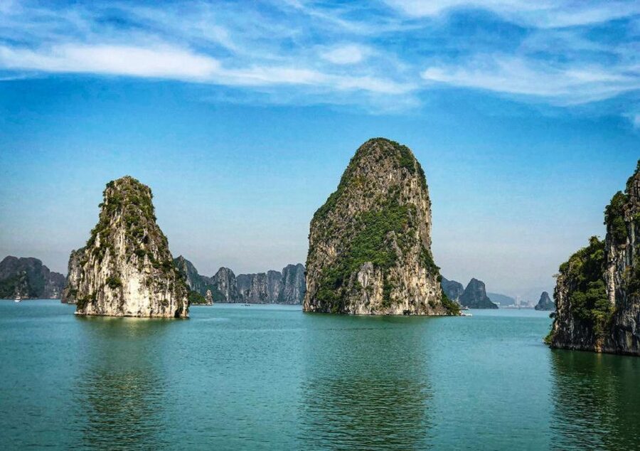 2-Day: Hanoi - Ninh Binh - Halong Bay Luxury Cruise - Luon Cave Kayaking: Where the Tour’s Luxury Meets Hands-On Adventure