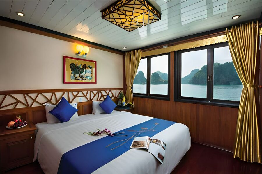2-Day Royal Palace Ha Long Bay & Ti Top Island Cruise - Royal Palace comfort in Ha Long Bay, not just another boat trip