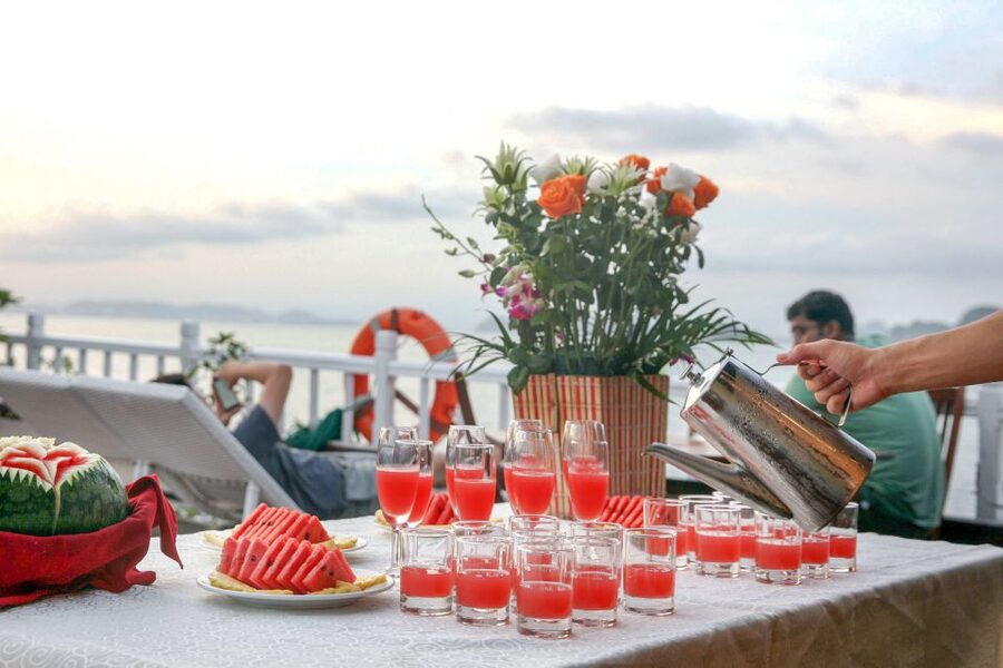 2-Day Royal Palace Ha Long Bay & Ti Top Island Cruise - The onboard “royal palace” feel, cabins, A/C hours, and daily comfort