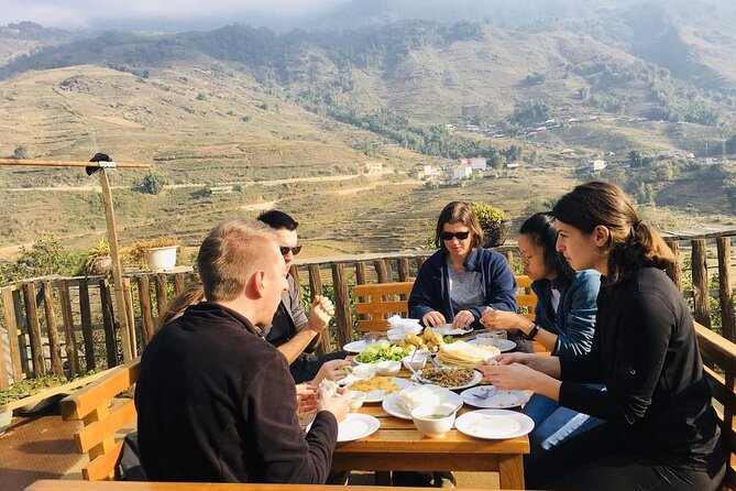 2-Day Trekking Adventure of Sapa from Hanoi with Night Bus - Meals: what is included and how the food fits the day