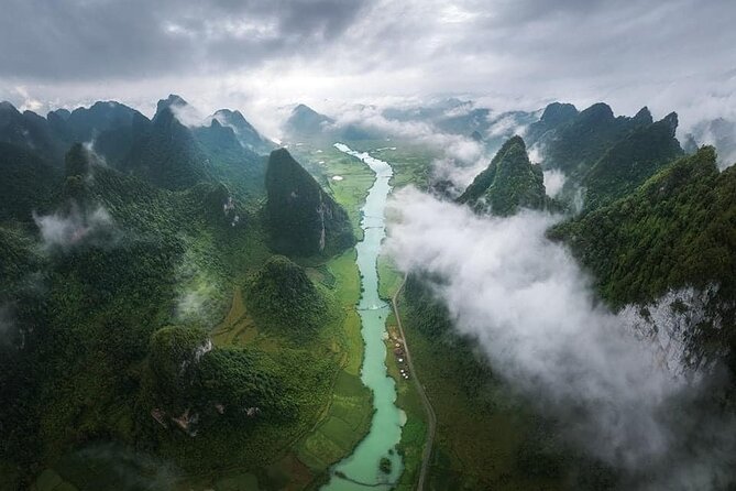 2 Days 1 Night Ban Gioc Waterfall Tour from Hanoi By Limousine - Price and value: what $220 buys you on this 2-day Cao Bang route
