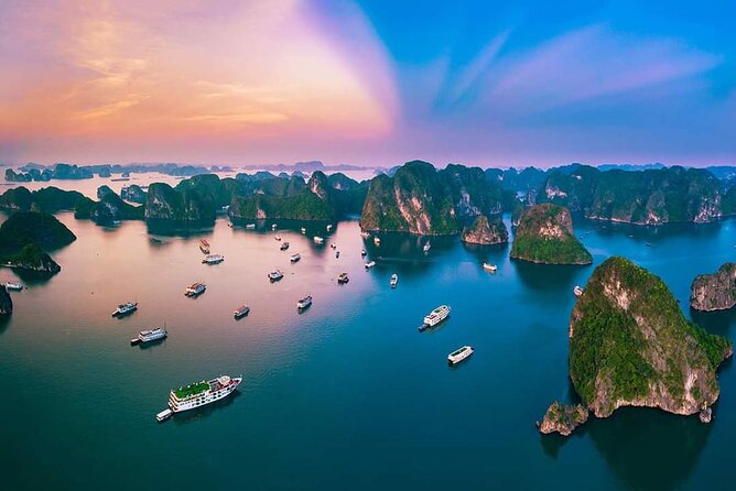 2-Days, 1-Night Halong Bay Discovery Cruise from Hanoi - Meals onboard: included Vietnamese food, plus seafood and options