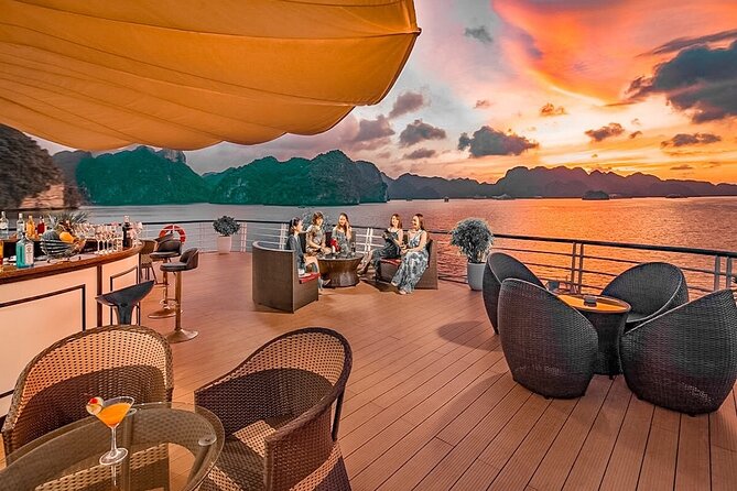 2-Days Aspira Cruise Tour around Hanoi- Halong- Lan Ha Bay - Lan Ha Bay kayaking: why this stop is the heart of the water time