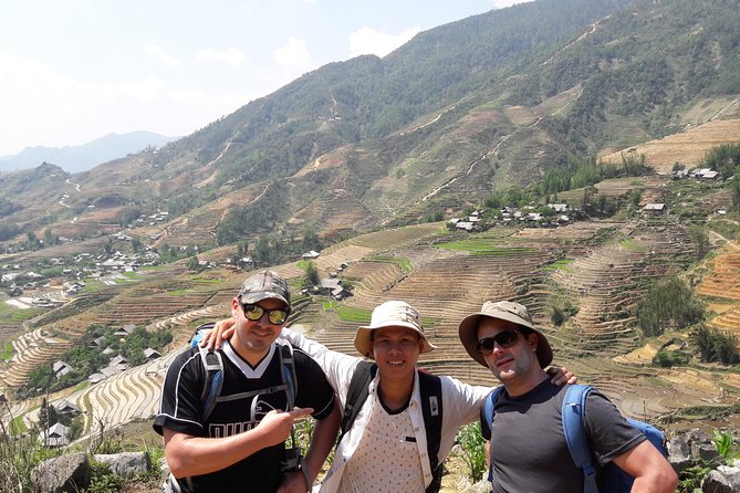 2 days authentic trekking tour in Sapa ( Homestay - Less touristy ) - Day 1: Ta Phin Village, pine-forest trails and terrace views