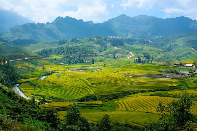 2 days authentic trekking tour in Sapa ( Homestay - Less touristy ) - Price value: what $89 buys you in Sapa