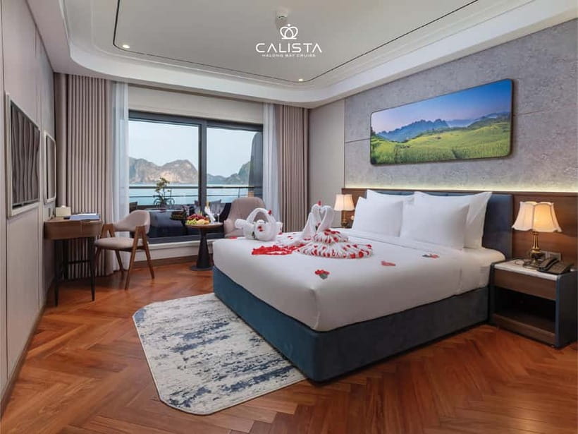 2D1N Halong Bay 6-Star Cruise: Fine Dining, Cave & Kayaking - What to Pack for Caves, Deck Time, and Cooking