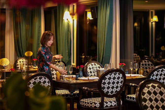 2Days-1Night Halong Bay Luxury Genesis Regal Cruises - The Night Part: Sunset Feeling, Then Sleep With a View