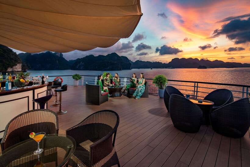 3-Day Lan Ha Bay & Viet Hai 5★ Cruise + Free Hanoi Pickup - Key highlights worth planning around