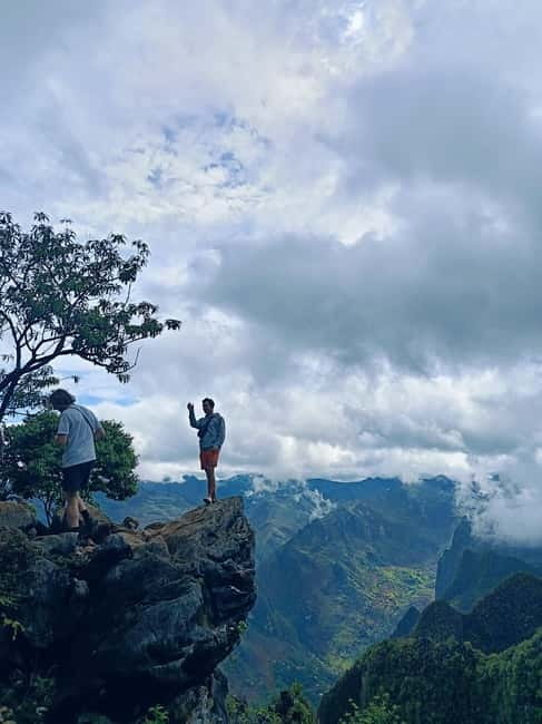 3-day Motorbike Ha Giang Loop Luxury Tour With Easy Rider - Day 2 Ma Pi Leng Pass and the Nho Que River by boat