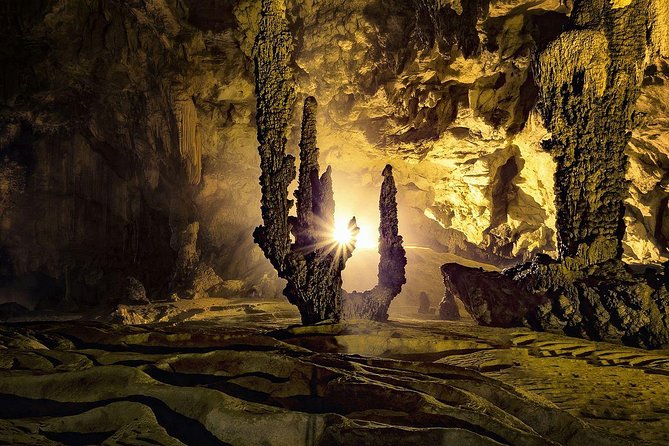 3-Day Private Tour Ba Be Lake - Ban Gioc Water Fall Best of North - Nguom Ngao Cave: limestone cool and a long underground experience