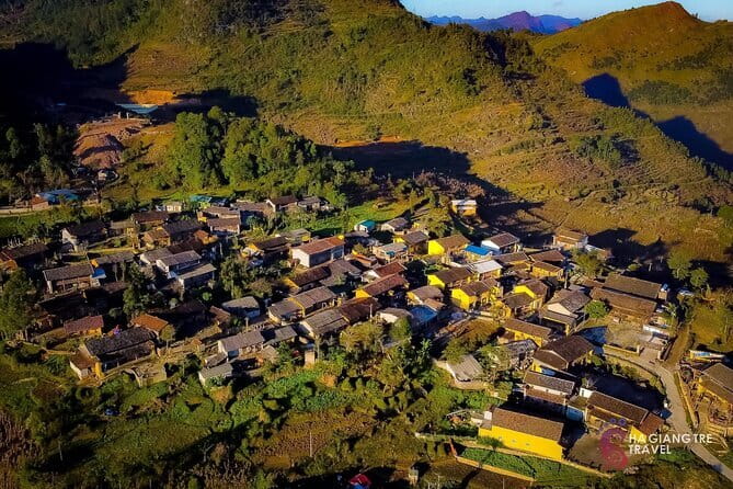 3 Days All Inclusive Strawberry Ha Giang Small Group Tour - The ride style: Easy Rider vs motobike and how to choose