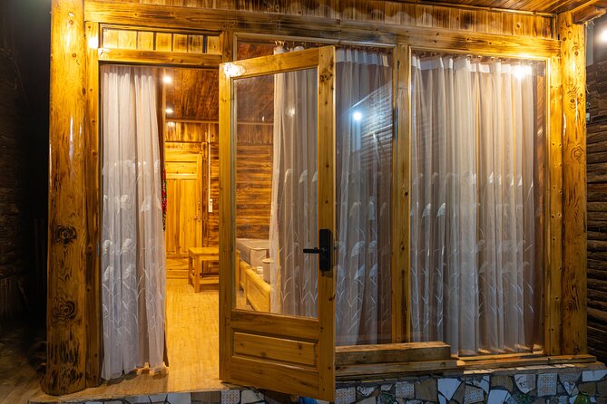 3-Days in Sapa with Overnight at 4 Star Hotel & Bungalow - Day 1: Hanoi to Sapa, then Cat Cat at Fansipan’s base