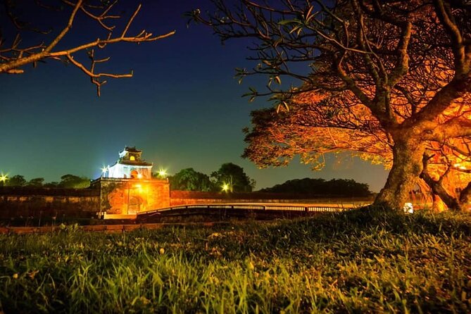 3-Hours Hue Imperial Walking Tour with Guide with Lunch/ Dinner - Best fit: who should book this Hue Imperial City tour