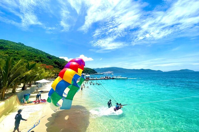 3 Islands Tour of Nha Trang - Stop 3 MerPerle Hon Tam: mud bath and mineral pool time