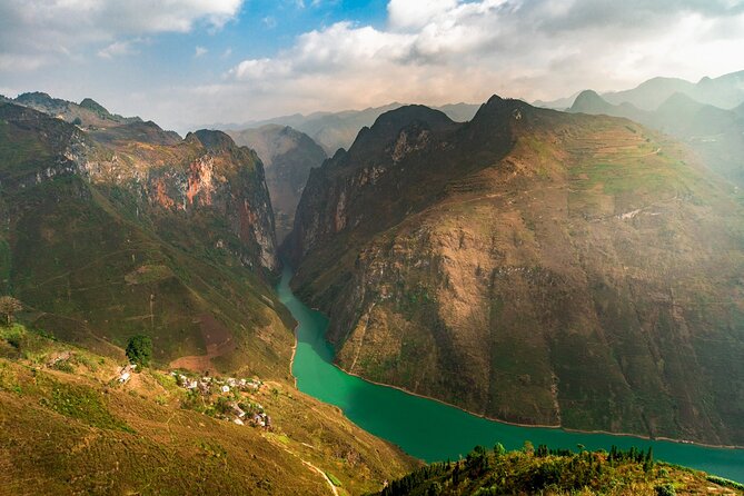 3D 2N Ha Giang Loop Tour Adventure on Motorbike Great Water Fall - FAQ