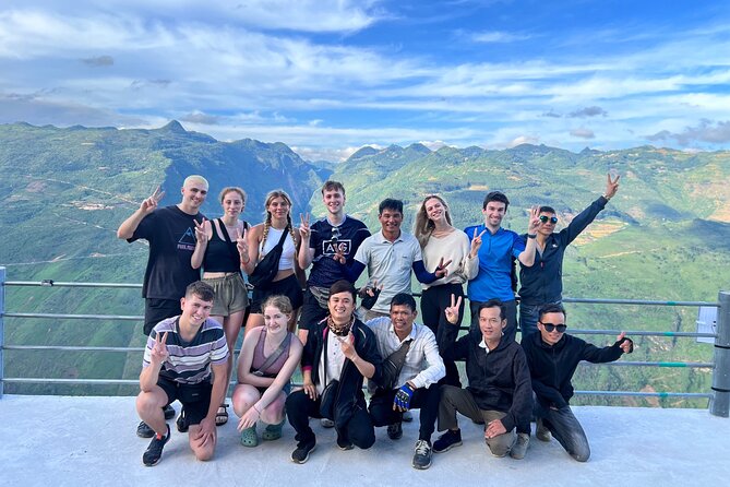 3D2N LOOP TOUR BY MOTORBIKES (self-driving - IDP needed) - Day 2 into Ma Pi Leng: mountain roads and Du Gia village reset