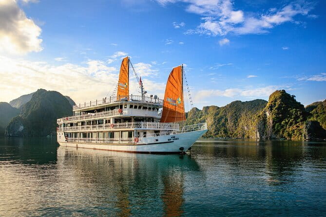 3Day Kayak & Trek to Ha Long Bay and Tamcoc (the 2nd day private) - Key highlights to know before you go