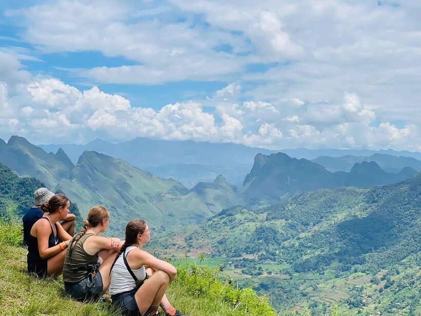 4-day Motorbike Ha Giang Loop Luxury Tour With Easy Rider - Night Zero: Hanoi to Ha Giang by VIP Bus