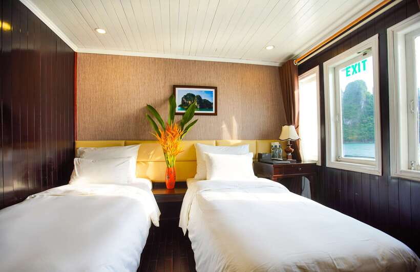 4-star Halong Paloma Cruise 2D1N Trip - Weather, Crowds, and Schedule Reality Checks