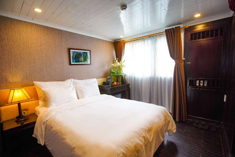 4-star Halong Paloma Cruise 2D1N Trip - Food, Cabins, and How to Think About the $181 Price