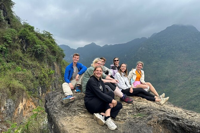 4D3N loop tour with Easyrider 150cc (small group + private rooms) - Culture time in Ha Giang: Red Dao, Hmong, Tay, and Hmong King Palace