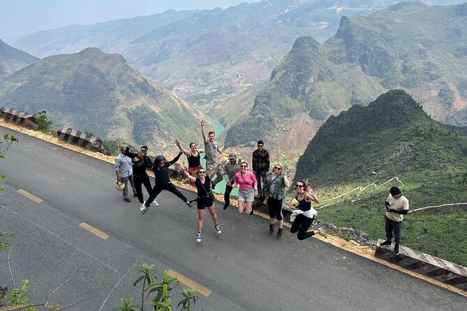4D3N loop tour with Easyrider 150cc (small group + private rooms) - Lung Cu on Dragon Mountain: the northern Vietnam moment that sticks
