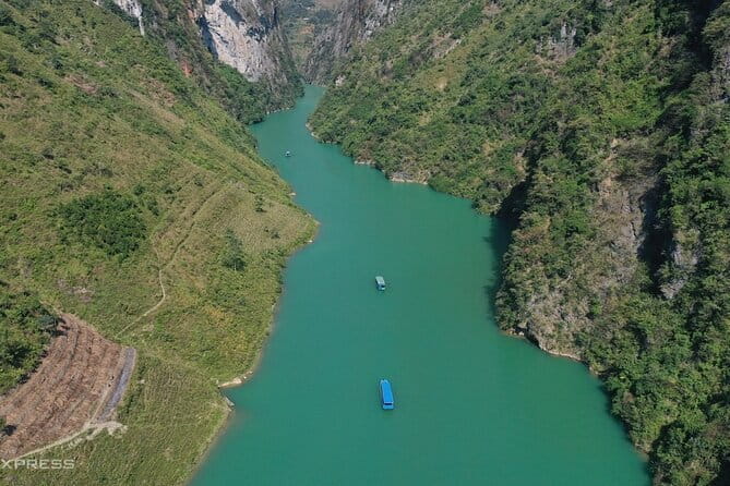 5 Days 4 Nights Ha Giang Cao Bang Ban Gioc - Free Drom 1N before - Pac Bo Cave Day 3: from Meo Vac toward Cao Bang’s pass climbs