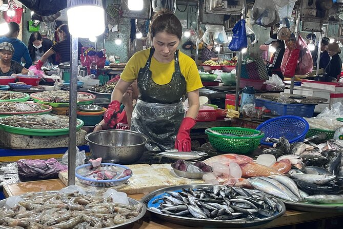 5 Dishes Cooking Class with Market Trip in Da Nang - Meeting at 07 Nguyễn Bá Lân: Get There Early