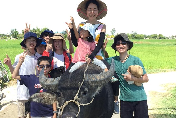 5-Hour Discovery Countryside by Cycling, Buffalo and Basket Boat - Cycling past rice paddies, fish farms, and shrimp ponds