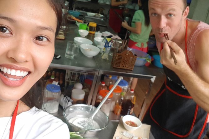 5 Traditional Dishes Hanoi Cooking Class with Market Trip - Cooking 5 Traditional Dishes in 3 Hours 15 Minutes