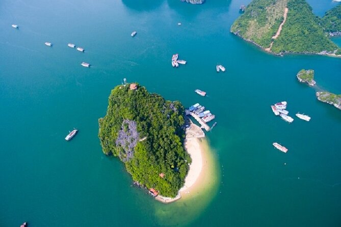 6 Hour Cruise in Hanoi - The Late-Afternoon Cruise Back and Sunbathing on the Upper Deck