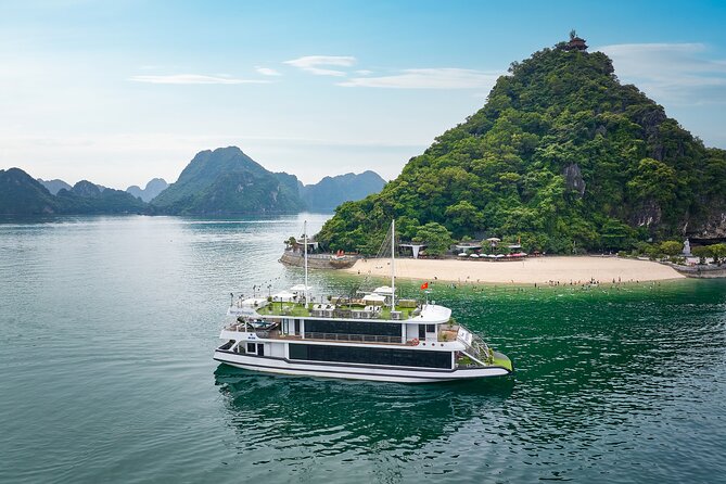 All-Inclusive HaLong Bay Luxury Day Cruise: Many Option - First impressions on the 3-deck luxury cruise ship