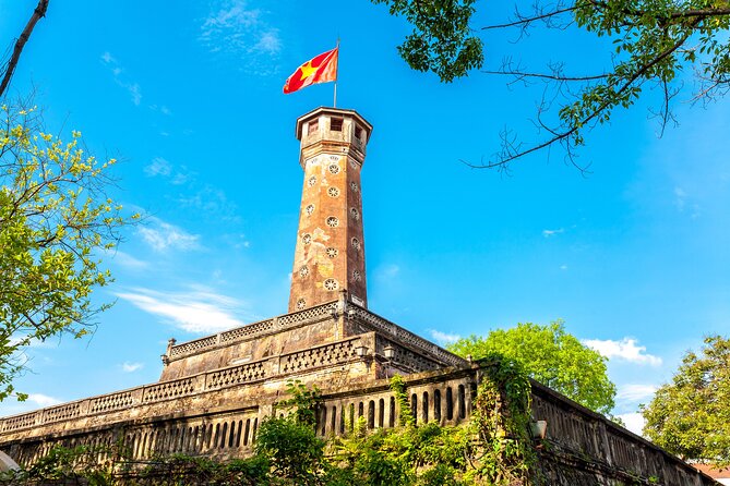 All Inclusive Hanoi Private Tour - Vietnam Military History Museum plus the Hanoi Flag Tower