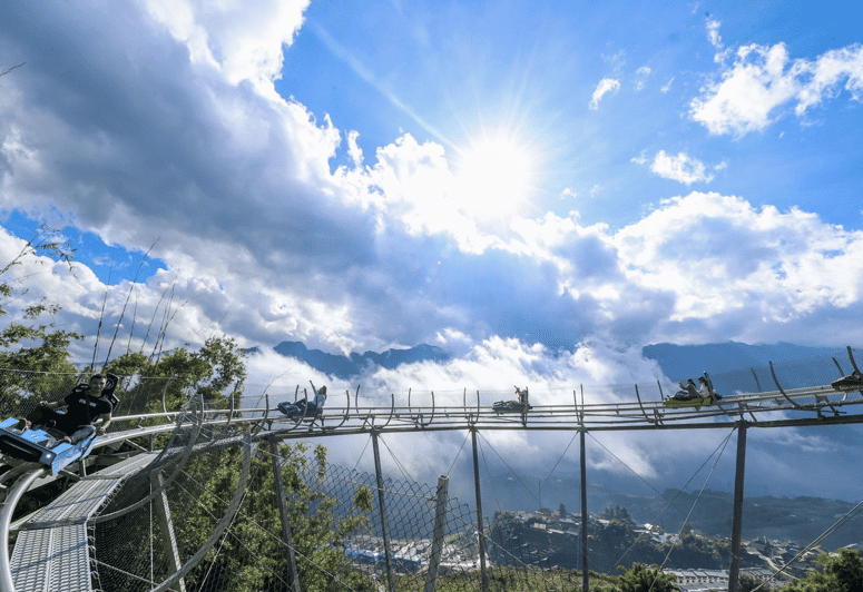 Alpine Coaster Ban Mong Experience in Sapa - Vietnam - Three-tiered spirals and the magnetic-brake rhythm