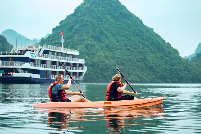 Amanda Premier Cruise - Ha Long Bay - All Inclusive 2D1N - Titop Island and Luon Cave: Island Time Plus Water-Level Views
