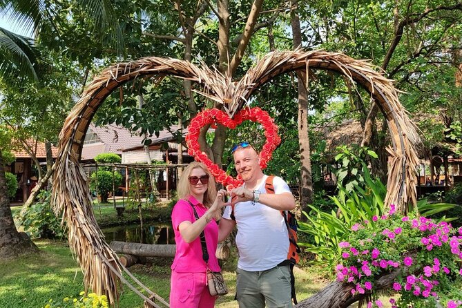 Amazing Shore Excursion: Ho Chi Minh City Tour from PHU MY Port - Emperor Jade Pagoda and Ben Thanh Market for Everyday Color