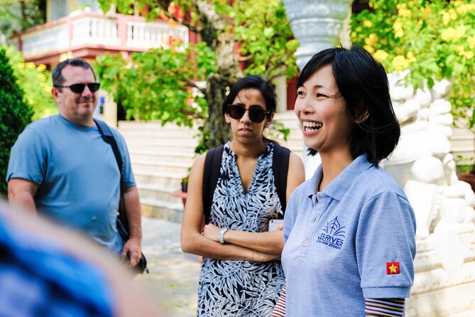 Authentic Mekong Delta Tour With Local Experts - Riverside Market Walks and Thu Thua Canals by Rowboat