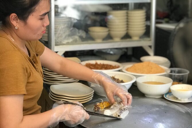 Authentic taste of Hanoi, food tour with a local foodie - Price and value: why $27 can work in Hanoi