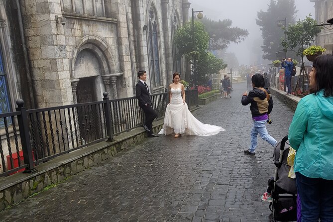 Ba Na Hills and Golden Bridge Private Tour - Cable Car Time: The One Cost You Should Budget For