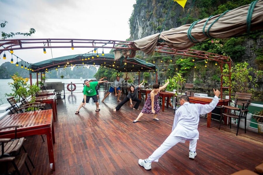 Bai Tu Long Bay 2 Days 1 Night With Renea Cruise - Who this cruise fits best