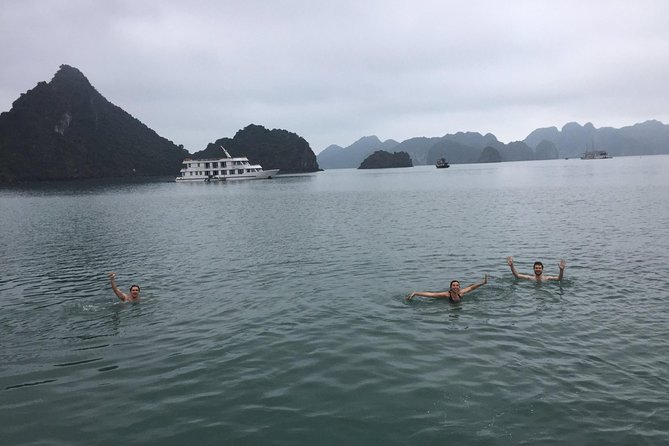 Bai Tu Long Bay Cruises Peaceful and Cozy Group Boat 2D1N - Bai Tu Long Bay, Minus the Crowd Energy