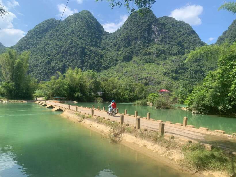 Ban Gioc Waterfall - God Eyes Mountain 1 Day By Car - Angel Mountain at sunset: the dragon eye feel